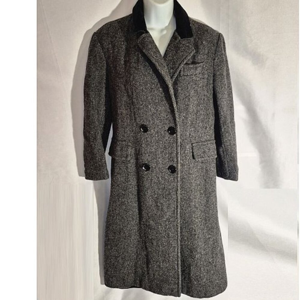 M.G. Kinsler 100% Wool long Coat in size Small/Medium